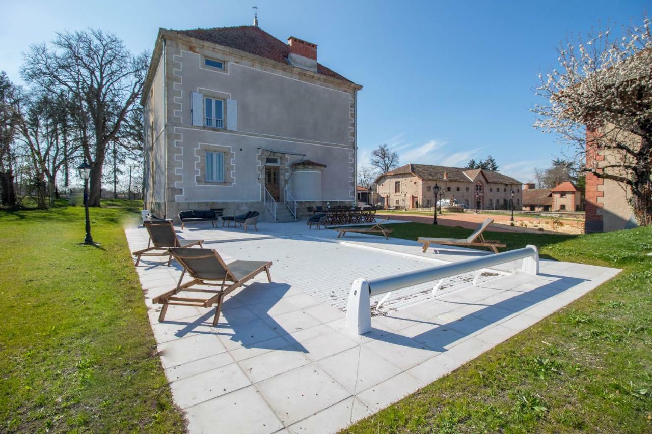Gite De Charme 5 Epis - Demeure La Moliere Glaine-Montaigut Bagian luar foto
